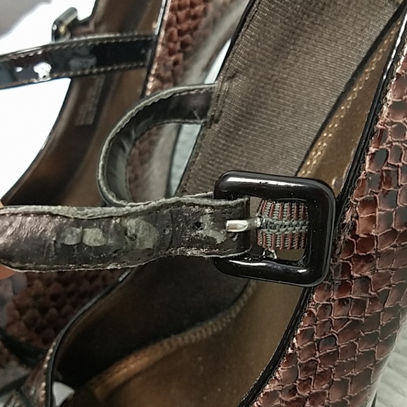 Peep-Toe Snake Print Heels - Picture 5 of 6